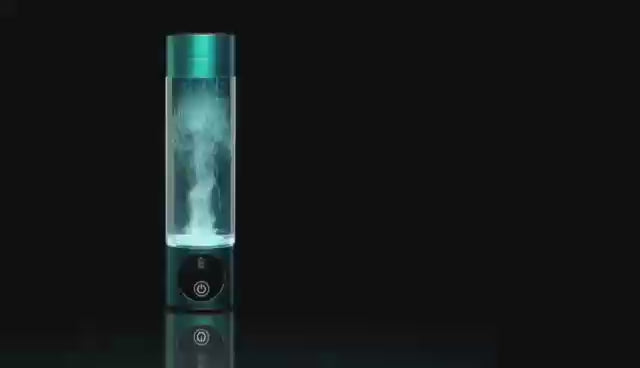 H8 high-ppb hydrogen bottle shown on a desk or in a gym bag. Promo video
